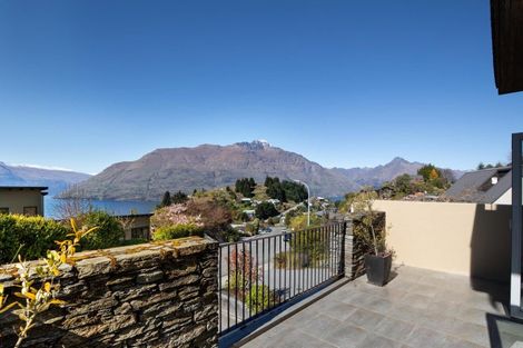 Photo of property in 34b Greenstone Place, Fernhill, Queenstown, 9300