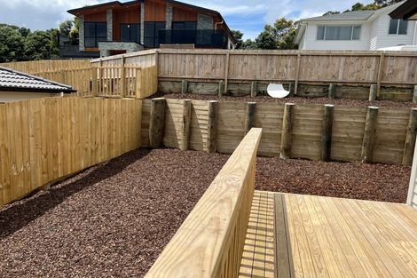 Photo of property in 12 Springhill Lane, Sunnyvale, Auckland, 0612