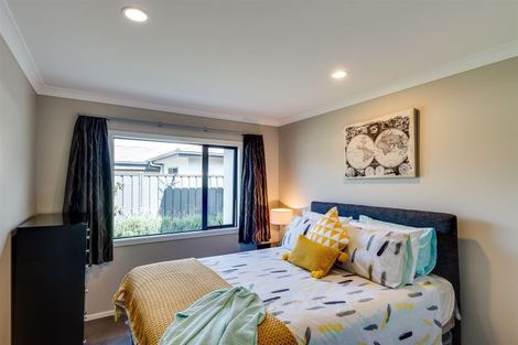 Photo of property in 34 Orotu Drive, Poraiti, Napier, 4112