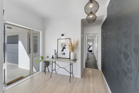 Photo of property in 58 Missy Crescent, Mount Pisa, Cromwell, 9383