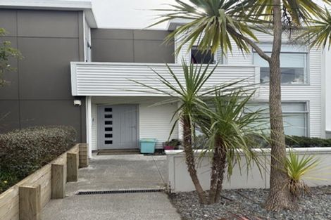 Photo of property in 52 Tarawera Road, Johnsonville, Wellington, 6037