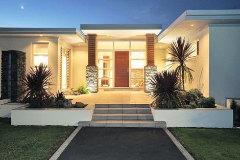 Photo of property in 76 Saint Andrews Terrace, St Andrews, Hamilton, 3200