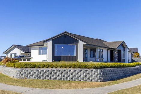 Photo of property in 6 Raupo Crescent, Wharewaka, Taupo, 3330