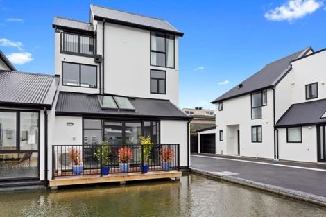 Photo of property in 7/140 Office Road, Merivale, Christchurch, 8014