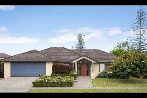 Photo of property in 53 Wayne Francis Drive, East Tamaki, Auckland, 2016