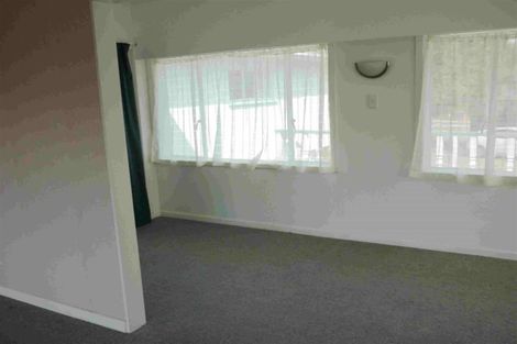 Photo of property in 77 Te Atatu Road, Te Atatu South, Auckland, 0610