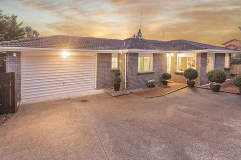 Photo of property in 2/125 Moore Street, Howick, Auckland, 2014