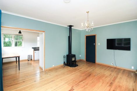 Photo of property in 13 Aplin Terrace, Ngaio, Wellington, 6035