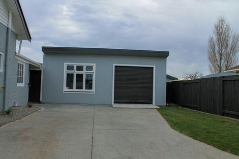 Photo of property in 972 Tremaine Avenue, Roslyn, Palmerston North, 4414