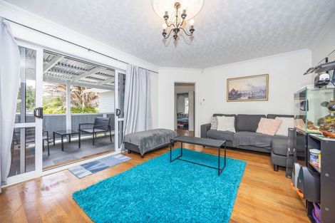 Photo of property in 15 Matthews Crescent, Melville, Hamilton, 3206