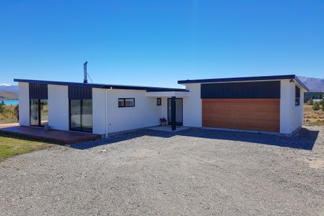 Photo of property in 20 Mistake Drive, Lake Tekapo, 7999