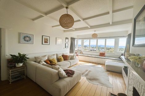 Photo of property in 87 Tahunanui Drive, Tahunanui, Nelson, 7011