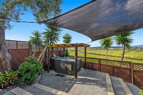 Photo of property in 19 Panorama Place, Coastlands, Whakatane, 3120