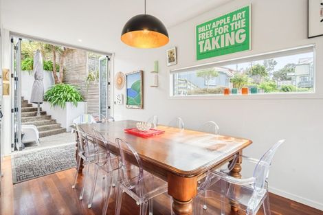 Photo of property in 22a Seaview Road, Paremata, Porirua, 5024