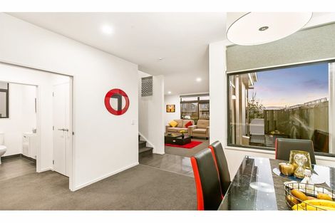 Photo of property in 53 Battalion Drive, Papakura, 2110