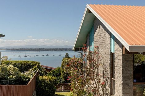 Photo of property in 53 Coppelia Avenue, Omokoroa, 3114