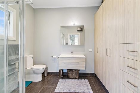 Photo of property in 302 Timaru Road, Waimate, 7978