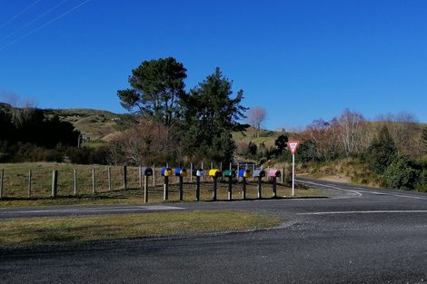 Photo of property in 76 Charnley Way, Kinloch, Taupo, 3385