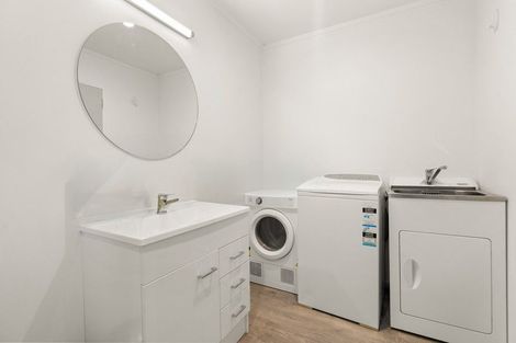 Photo of property in 86 Shakespeare Street, Leamington, Cambridge, 3432