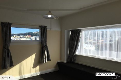 Photo of property in 4/7 Claremont Grove, Mount Victoria, Wellington, 6011