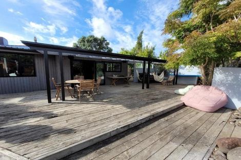 Photo of property in 20 Carthew Street, Okato, 4335