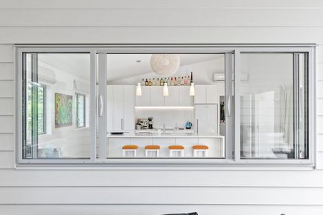 Photo of property in 2 Meridian Place, Matapouri, Whangarei, 0173