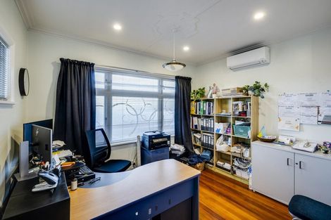 Photo of property in 307 Southampton Street East, Hastings, 4122