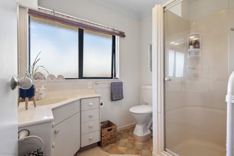 Photo of property in 20b Tay Street, Mount Maunganui, 3116