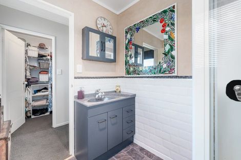 Photo of property in 521 Hickford Road, Foxton, 4891