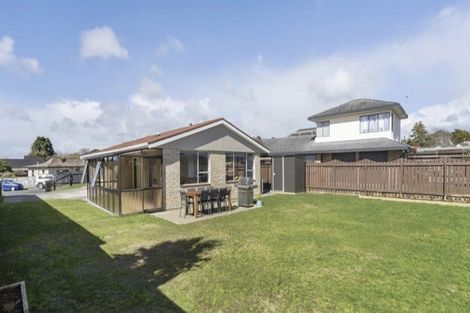 Photo of property in 34 Wesley Avenue, Frankleigh Park, New Plymouth, 4310