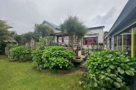 Photo of property in 5 Whitaker Street, Waitara, 4320
