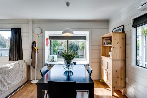 Photo of property in 5 Anthony Place, Bay View, Napier, 4104