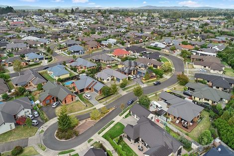 Photo of property in 10 Oldfield Court, Huntington, Hamilton, 3210