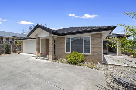 Photo of property in 79 Rototuna Road, Rototuna, Hamilton, 3210