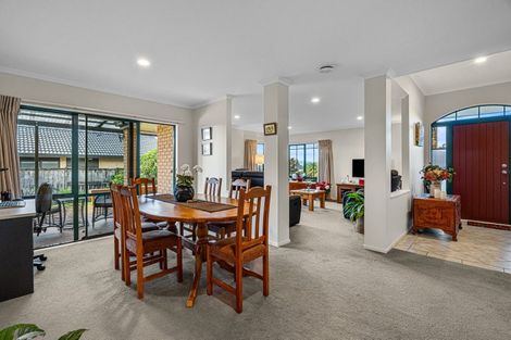 Photo of property in 5 Mahonia Place, Pyes Pa, Tauranga, 3112