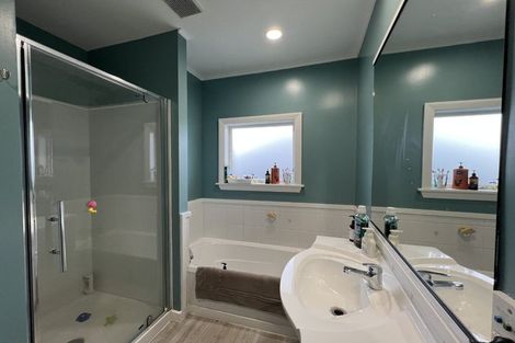 Photo of property in 192 Weston Road, St Albans, Christchurch, 8052