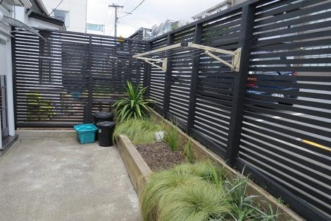 Photo of property in 21 Hanson Street, Mount Cook, Wellington, 6021