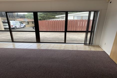 Photo of property in 120a Mount Smart Road, Onehunga, Auckland, 1061