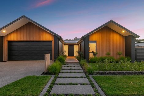 Photo of property in 109 Whakaturou Crescent, Pyes Pa, Tauranga, 3112