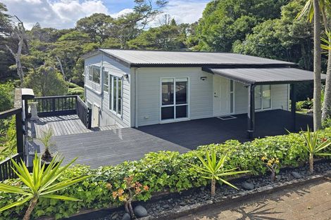 Photo of property in 5 Fairmount Road, Titirangi, Auckland, 0604