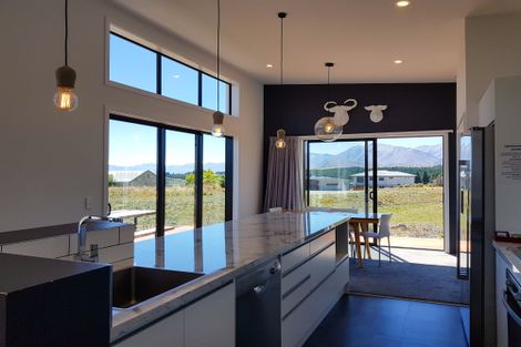 Photo of property in 20 Mistake Drive, Lake Tekapo, 7999