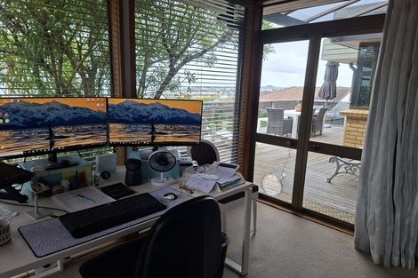 Photo of property in 1/1 Carlisle Road, Torbay, Auckland, 0630