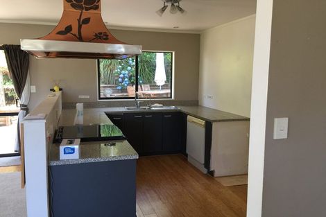 Photo of property in 1/25 Fernwood Grove, Bayview, Auckland, 0629