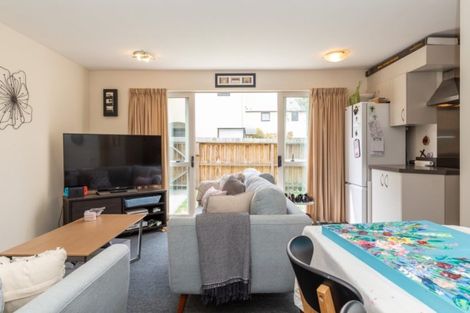 Photo of property in 4/30 Mathesons Road, Phillipstown, Christchurch, 8011