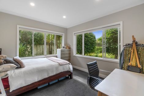 Photo of property in 26b Awhiorangi Promenade, Swanson, Auckland, 0816