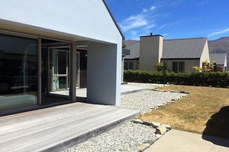 Photo of property in 347 Aubrey Road, Wanaka, 9305