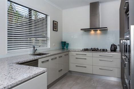 Photo of property in 88 Mackay Drive, Greenhithe, Auckland, 0632