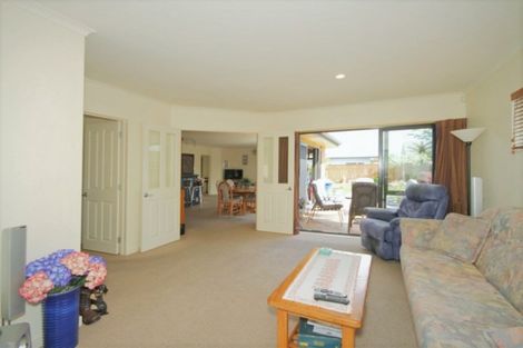 Photo of property in 11 Homewood Avenue, Levin, 5510