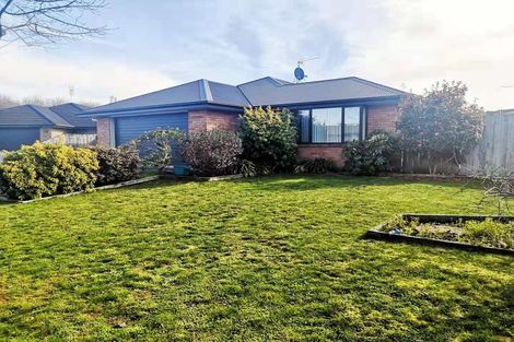 Photo of property in 12 Wimbledon Close, Nawton, Hamilton, 3200