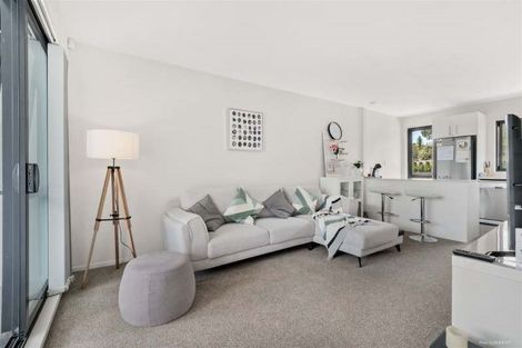 Photo of property in 3 Kanona Way, Albany Heights, Auckland, 0632